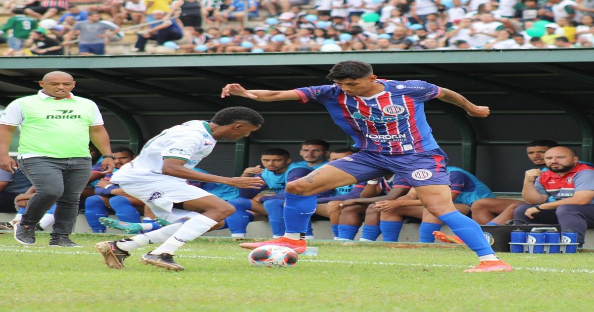 O Grêmio empatou com time pequeno hoje?